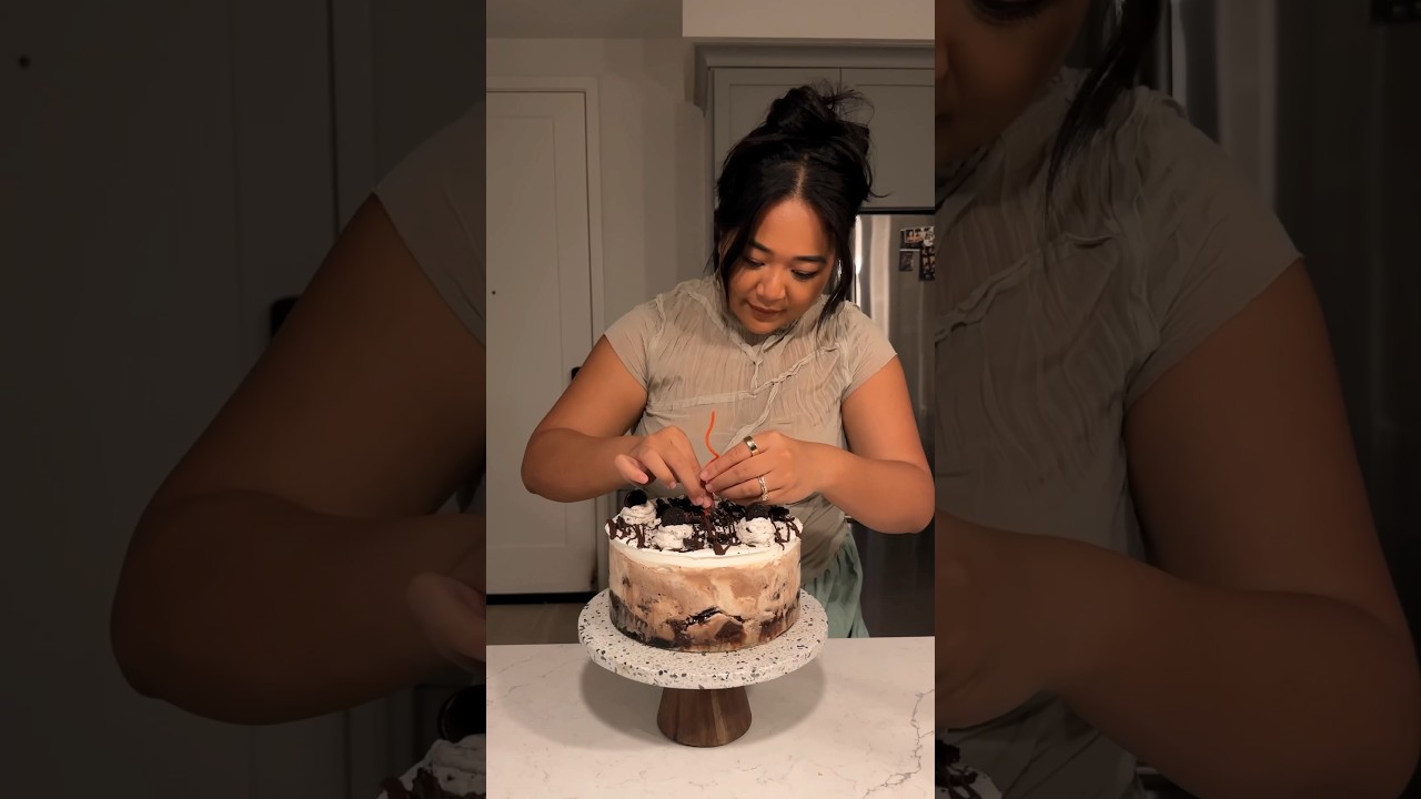 Attempting to make an ice cream cake 💕
