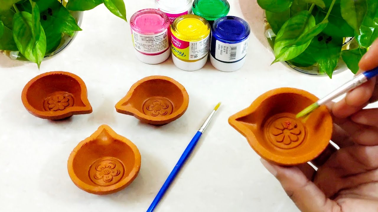 Diwali Diya Painting Ideas | DIY Simple Diya Decoration  | Easy Diya Painting Ideas For Beginners