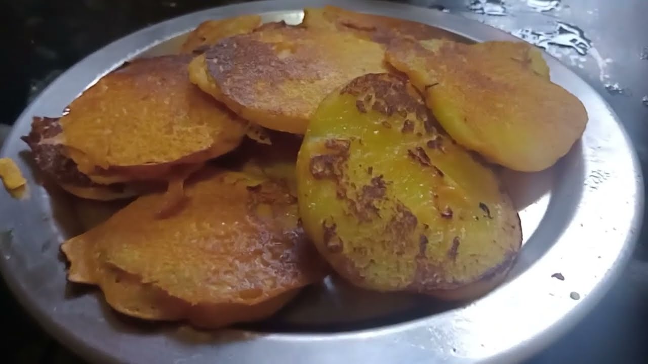 आलू पकौड़े कम तेल मे एक  दम देहाती स्टाइल मे