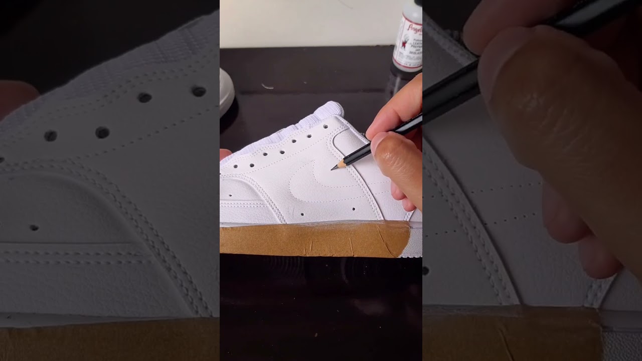 Se liga nesse T&ecirc;nis Customizado 🤯 👇...#t&ecirc;nis #customiza&ccedil;&atilde;o  #tenisnike #sneakers #moda #arte #custom