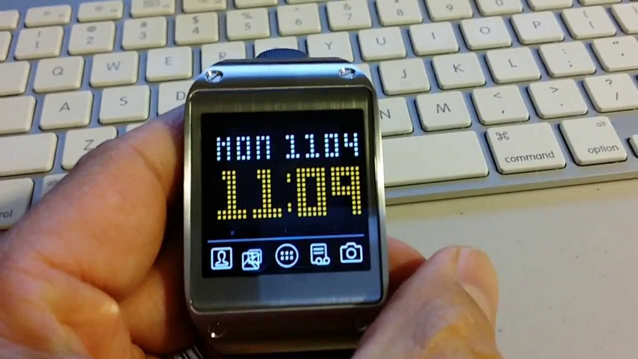 Rooted Samsung Galaxy Gear running regular Android apps