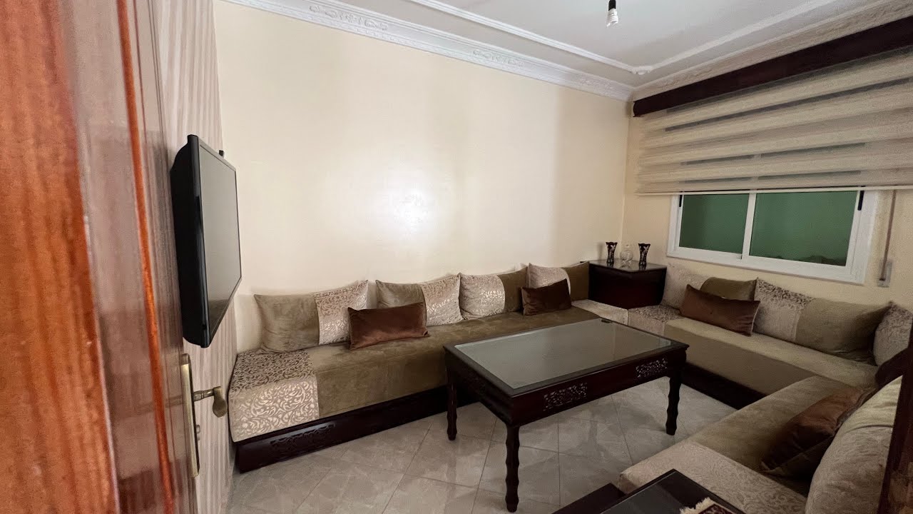 شقة فأحسن احياء تطوان 👑 حي التوتة 😍 تتوفر على 3 غراف 2 🛁 مساحتها 85 متر🌹بتمن همزة 😱 0608867361