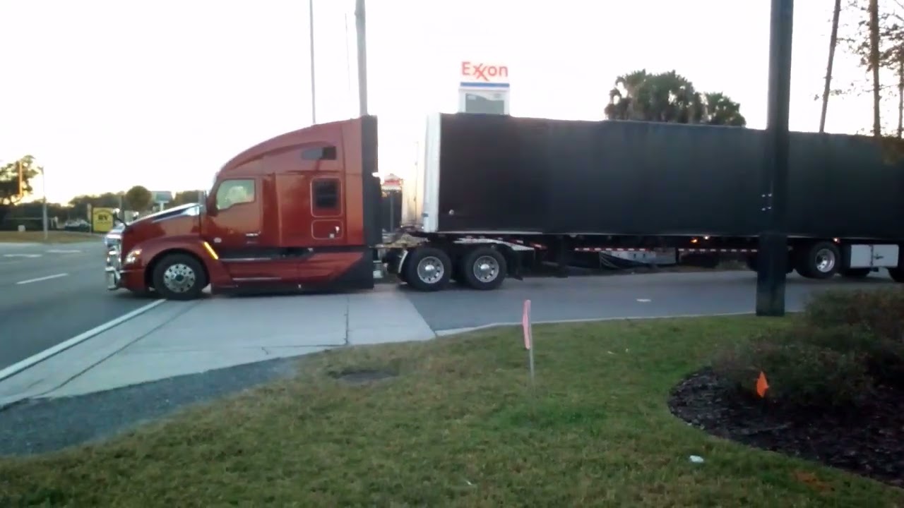 Tour of Wildwood, Florida - State Road 44 & I-75.