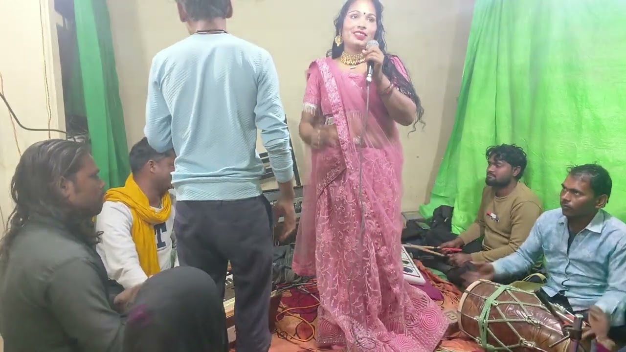 हमारे झूलनी # के करनवा #  पिया रंगुनवा रे गइले ना #सिंगर रंगीला रक्षित रिद्धि रांगी 👍👍👍 