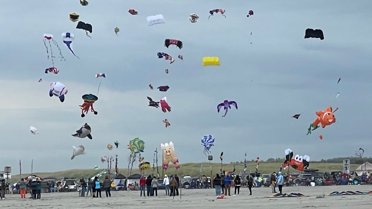 LONG  BEACH  WASHINGTON STATE INTERNATIONAL KITE FESTIVAL  8-24-2024