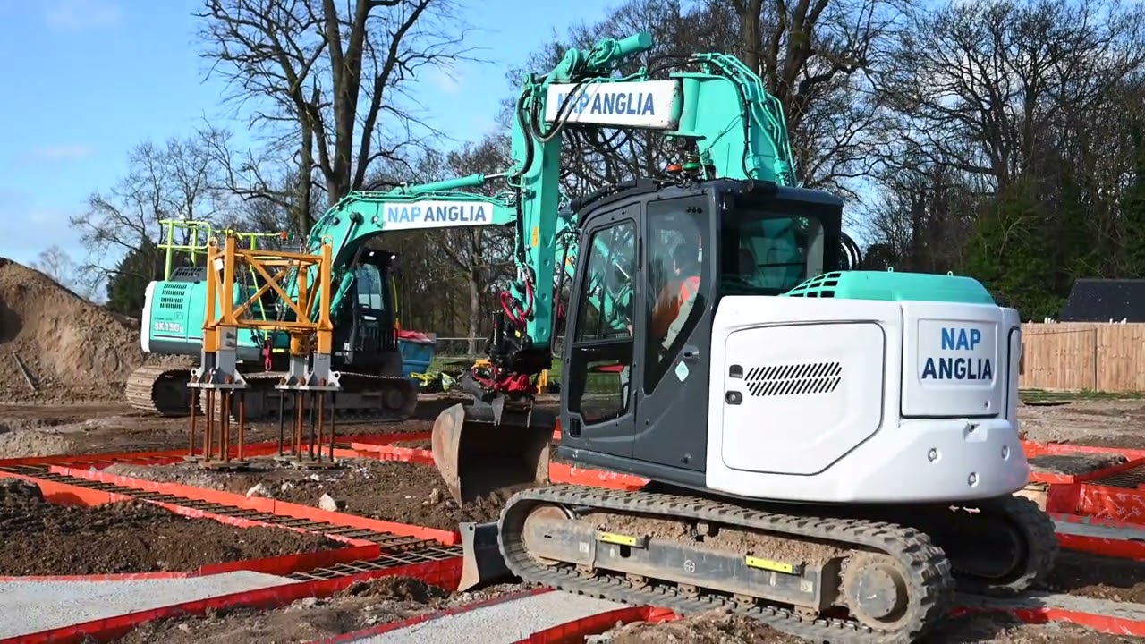Kobelco SK75 and SK210 with tilt rotators
