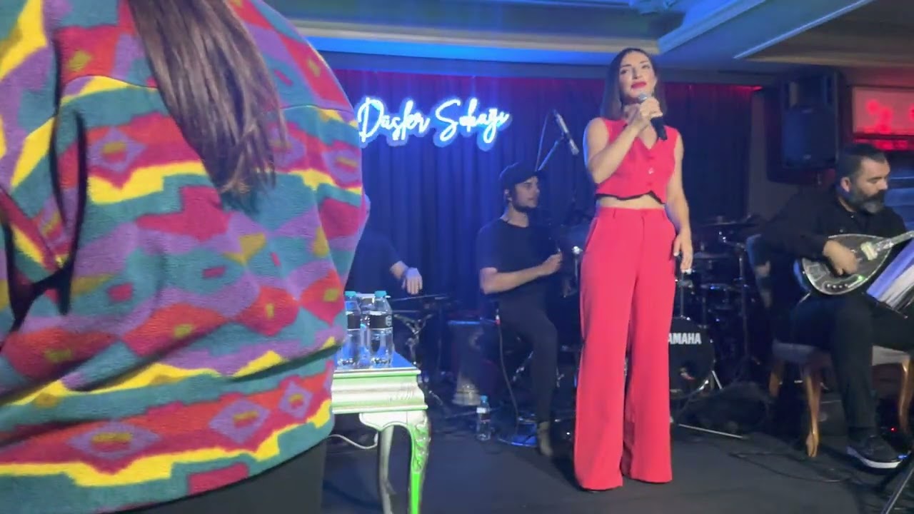 Aysel YAKUPOĞLU - Bülbüller Güllere