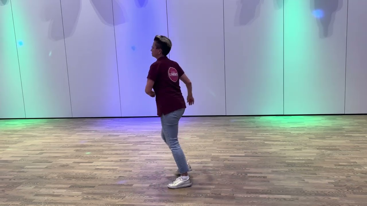 Domino Walkin Linedance