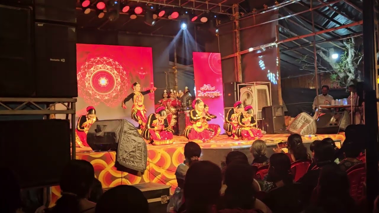 Shiva strutting...dance performance 