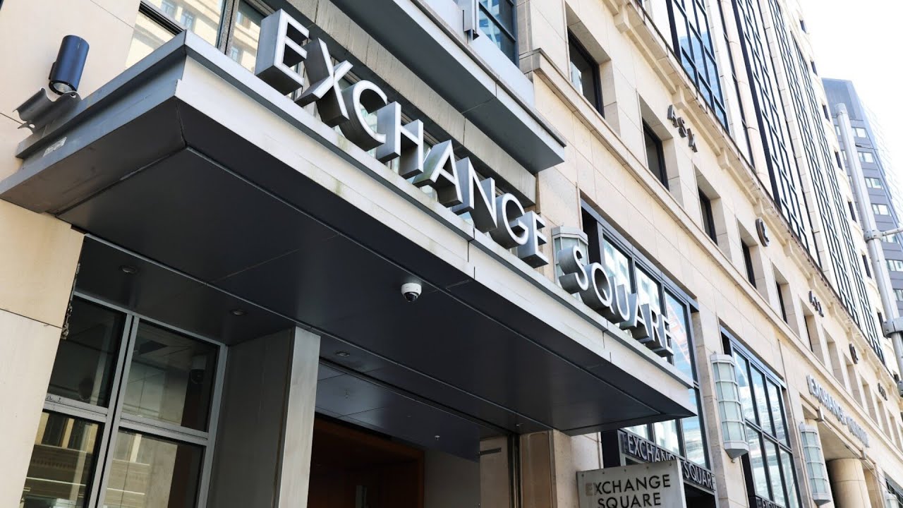 ASX 200 falls below 9000 points on Friday following record-high surge