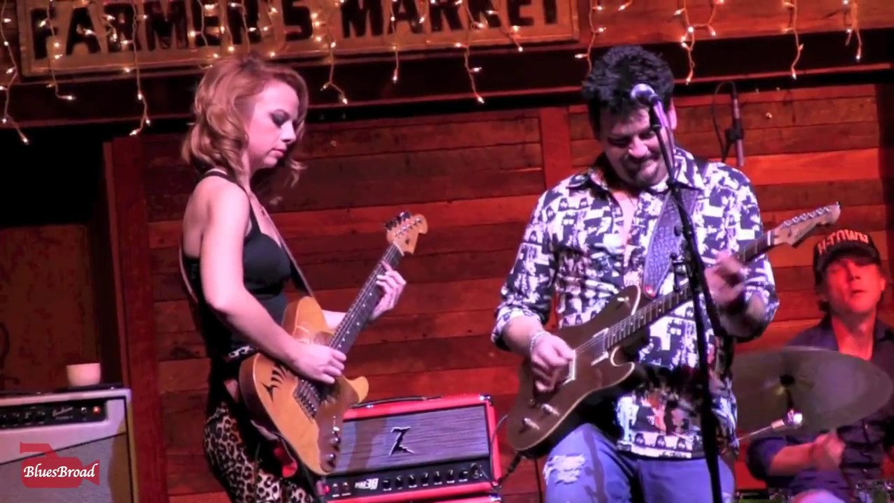 MIKE ZITO & SAMANTHA FISH ☮ Fortunate Son - Dosey Doe 12/3/16