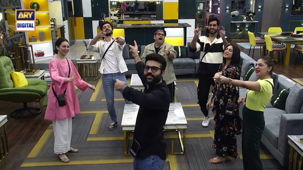 Dosto Mujhe Vote Karo 📢 | Voting Medley | Tamasha S2