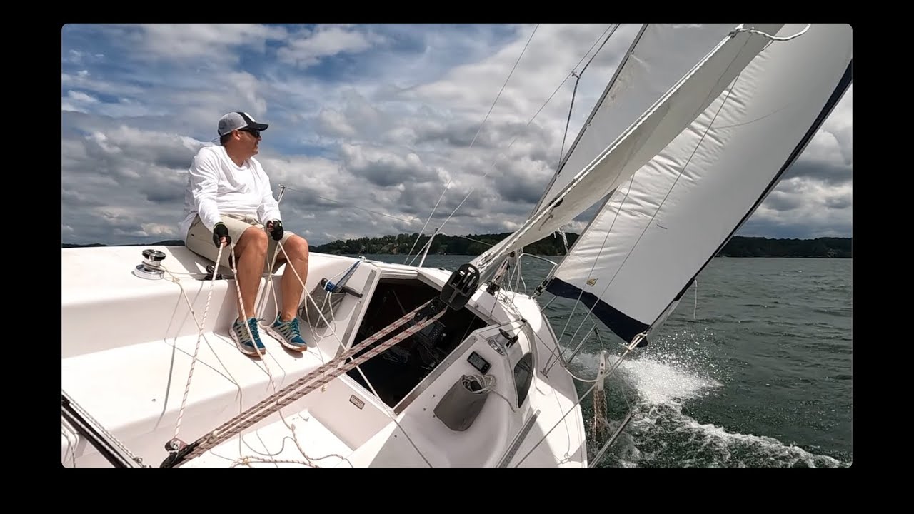 2021 Catalina Capri 22 Sailing on Lake Keowee on Windy Day.