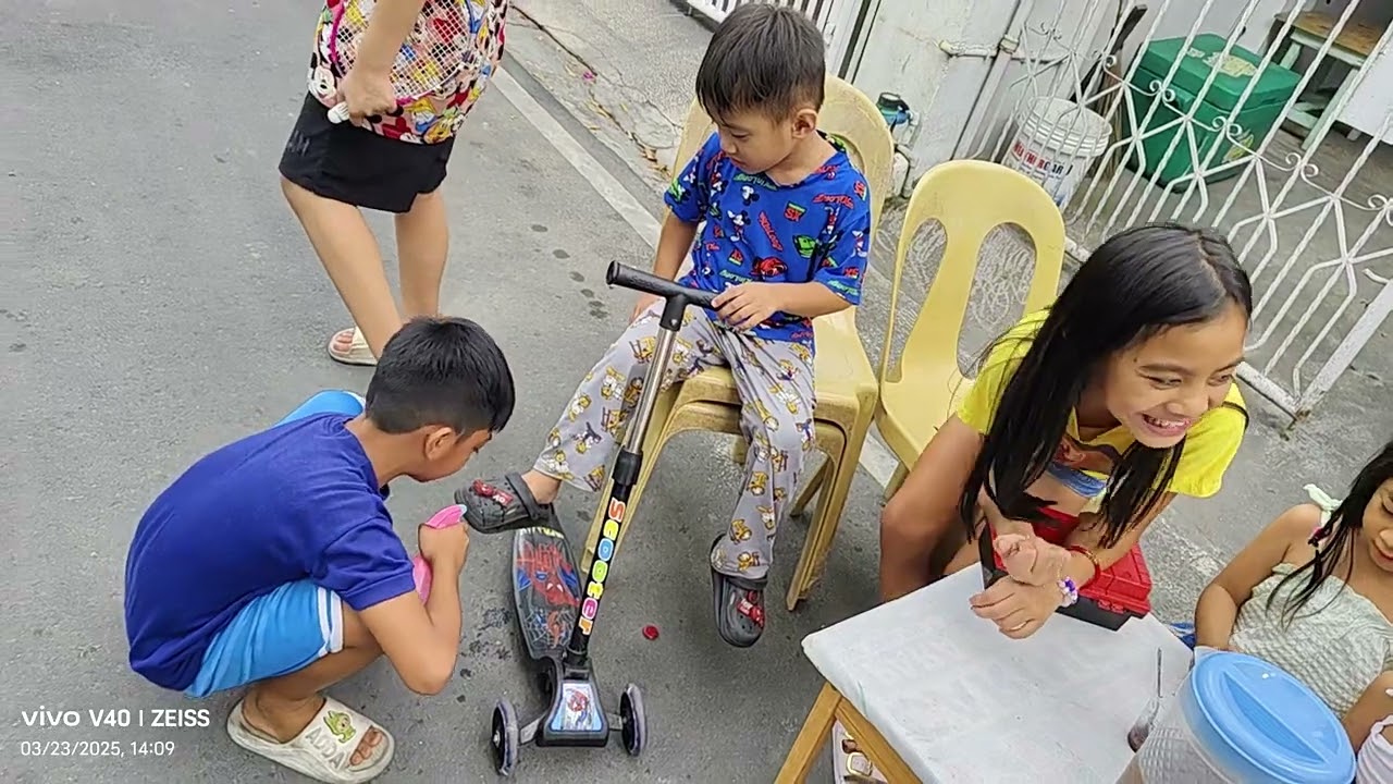 Tinda ng COKE FLOAT ang mga BATA..