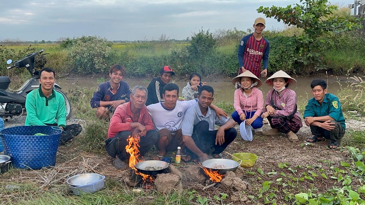 Bữa nay phải nói là một ngày đi trải nghiệm săn bắt đầy ấp tiến cười của tem Văn Xinh Đoàn |||| 637