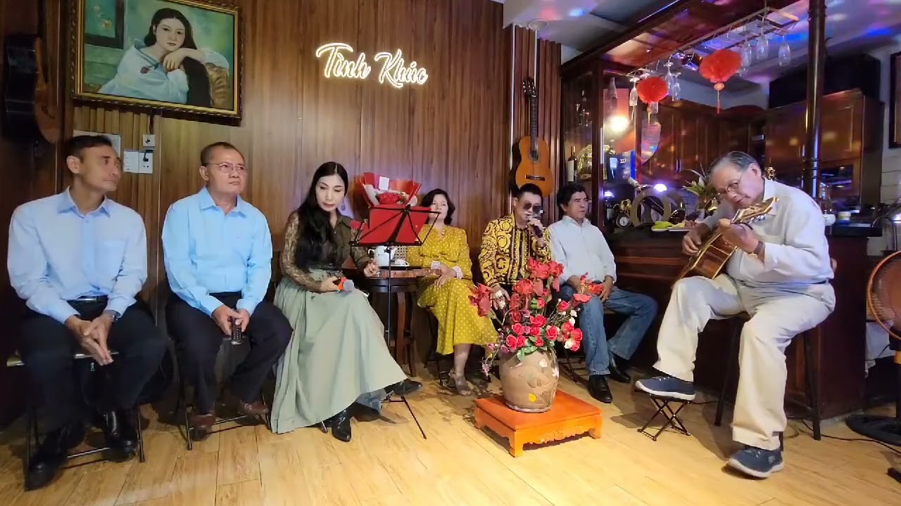 Chiếu Sài Gòn và những tình khúc 10
