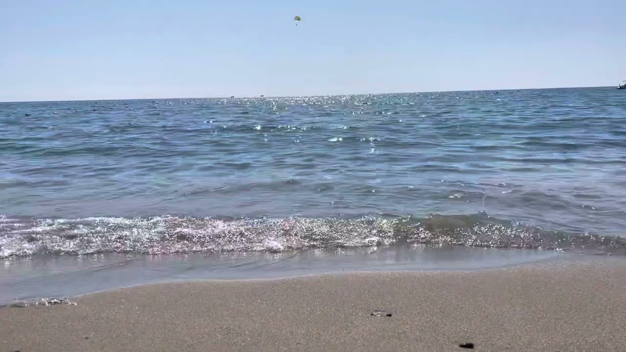 𝗧𝗿𝗮v𝗲l with 𝗟𝗲𝗻𝗮 - О море, море - наслаждайся  🌊  Enjoy the sea
