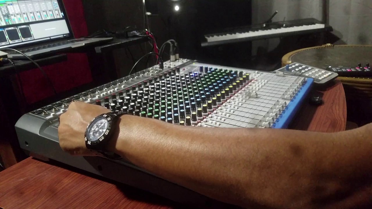 VC- Beat Making/ Soundcraft 22 MTK Unboxing