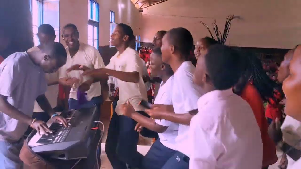 AKAKANYAA🏹🏹UMUKUNGA UDASANZWE GABIRO CHRISTIAN CHURCH 🎸🔥🔥🔥🔥🔥🔥🔥