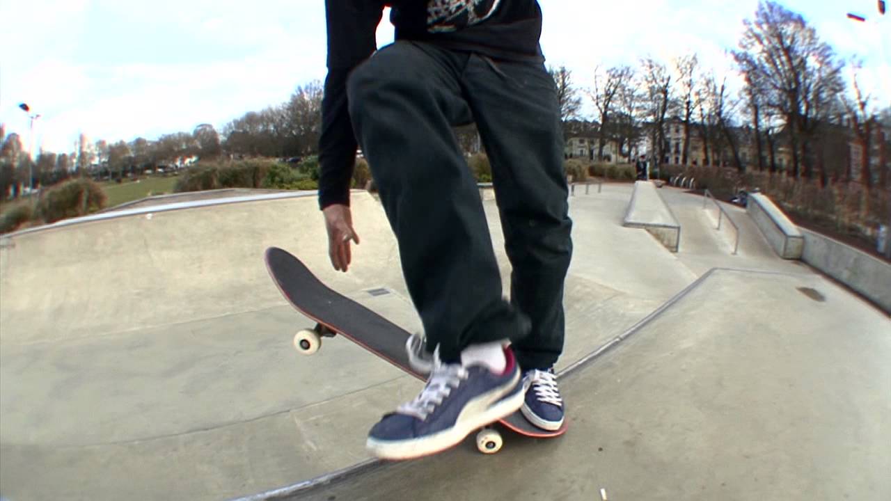 Stevie Thomson 40 Birthday Bs boneless variations at 40