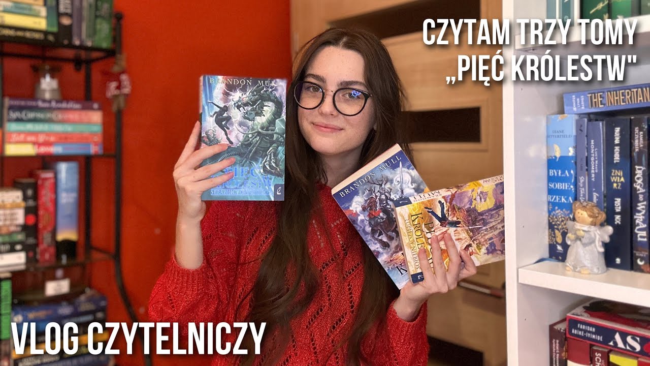 DOSTAŁAM SIĘ NA STUDIA DO RZYMU, CZYTAM PIĘĆ KRÓLESTW - VLOG CZYTELNICZY