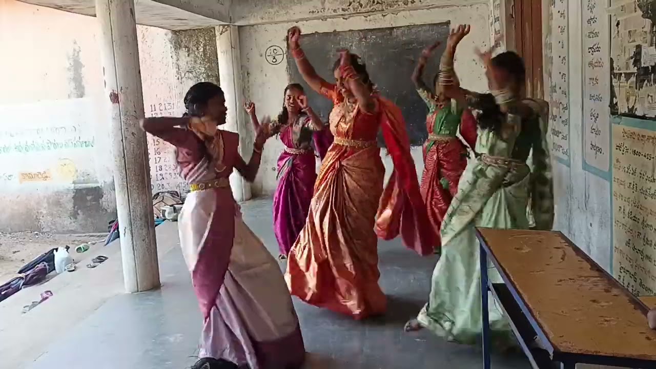 MPUPS manthani Devunipally Dance 👯💃performance 🥰🥰😍😍👌👌