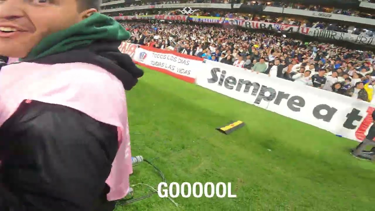 ¡Liga aplasta a Sao Paulo en Quito!  2-0 con sabor a gloria 🔥 #MixDeBarras-