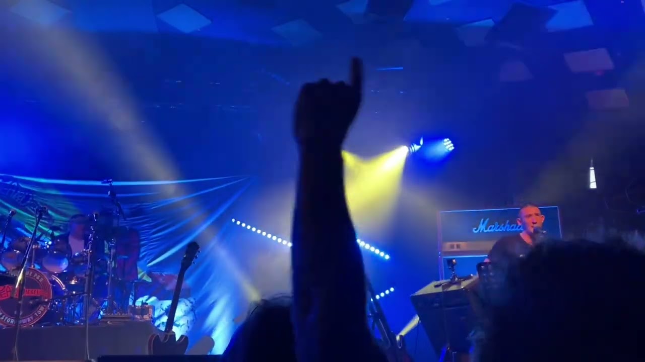Peat & Diesel Loch Maree Island Live At The Barrowlands