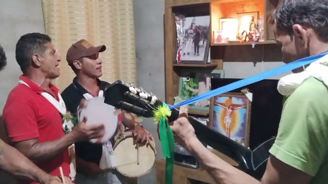 FOLIA DE REIS FAZENDA LAGOA GRANDE MIRANTE-BA