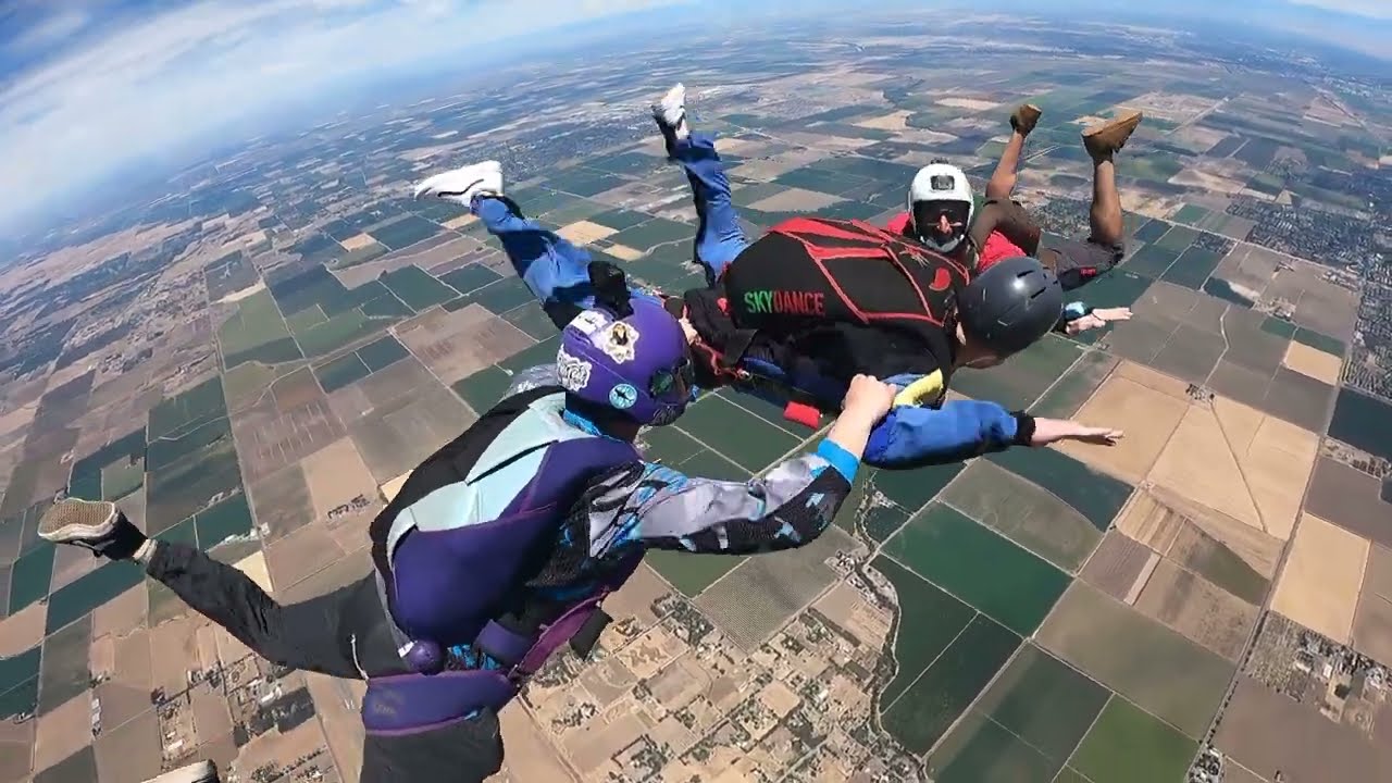 Daniel Thompson - AFF 1-7 - SkyDance SkyDiving