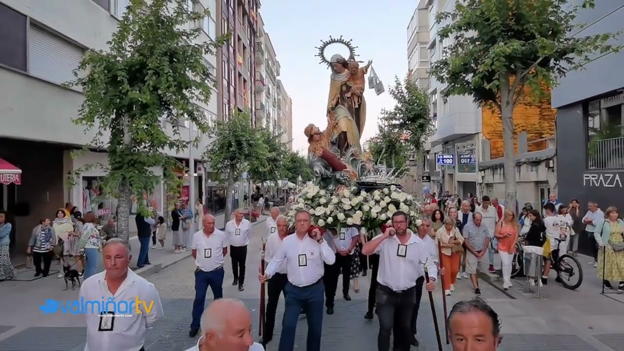 VALMIÑORTV - Procesión de la Virgen del Carmen en Baiona
