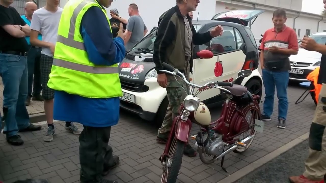 Test 1 Musik Roller-Rolf f&uuml;r Treffen 31.08 Vergaser Gitte / Sofa Uwe / Roller Rolf