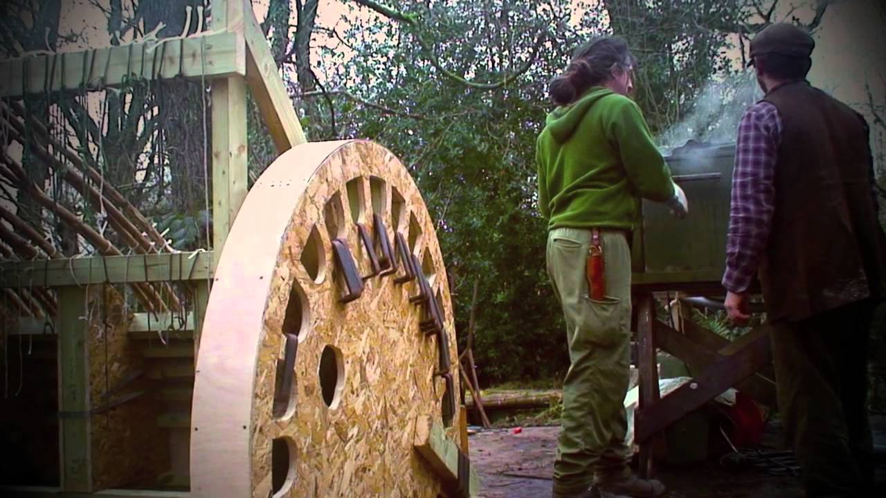 Steam bending wood, oak yurt wheel