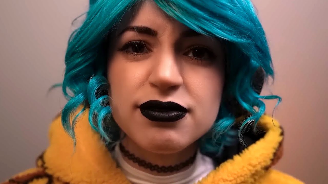 A 𝙦𝙪𝙚𝙨𝙩𝙞𝙤𝙣𝙖𝙗𝙡𝙚 facial treatment ASMR