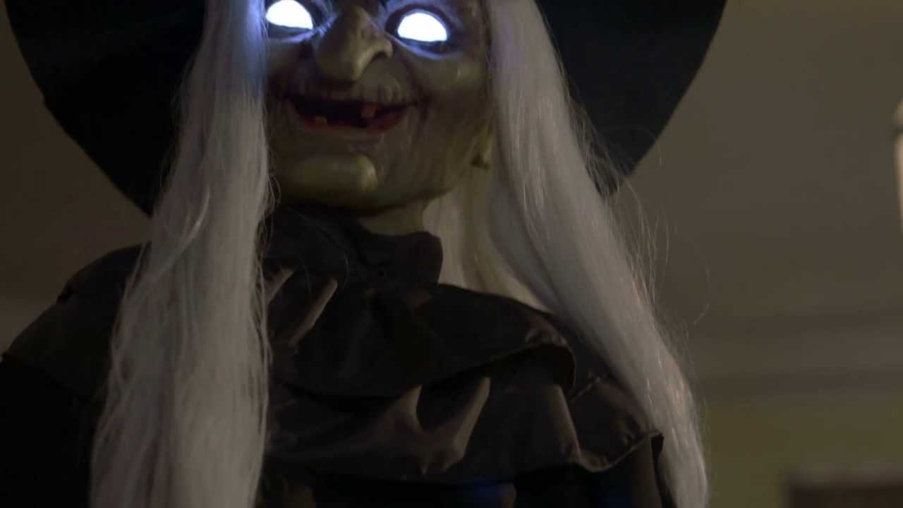 Hagatha the Witch Animated Figure