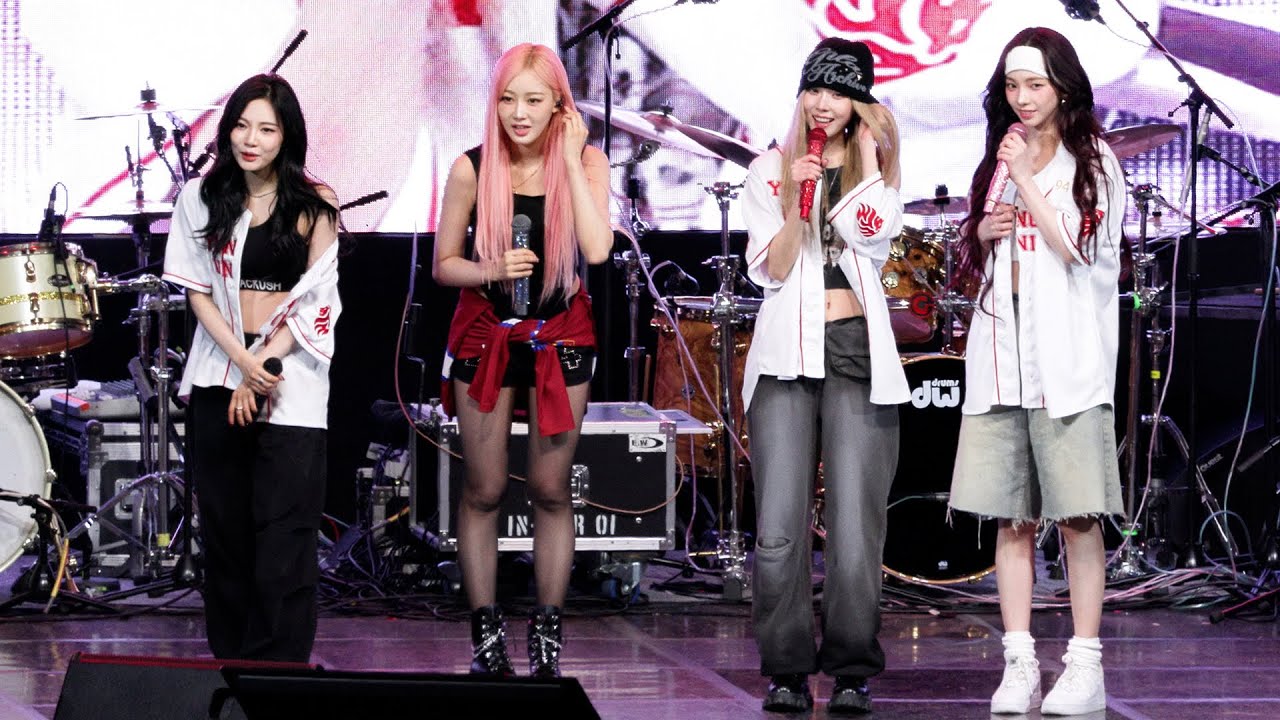 에스파 (aespa) Full ver. (Whiplash + Supernova + Next Level + Black Mamba + Thirsty) | 경희대 축제 • 241030