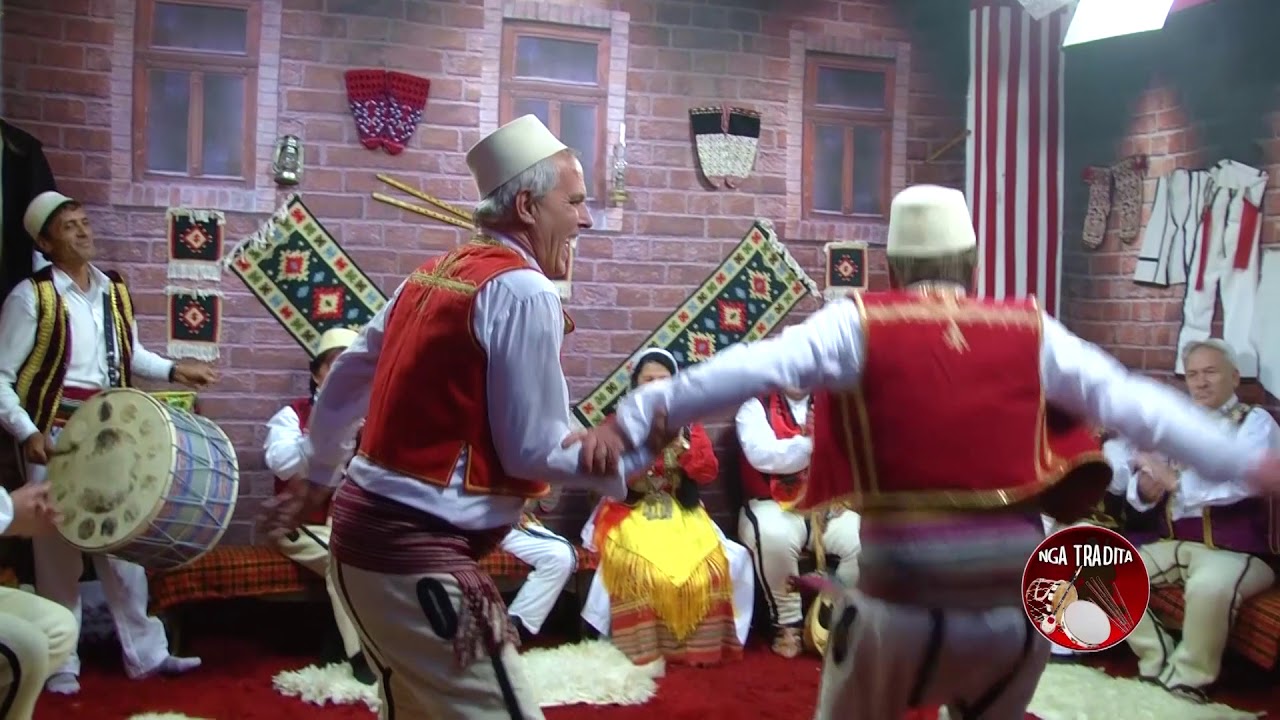Ferit Hoxha & Avni Hoxha   Valle dyshe burash