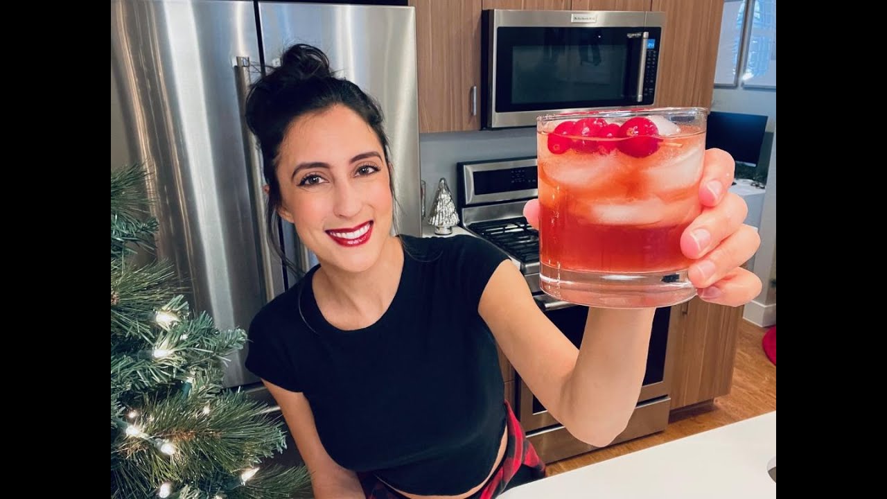 Holiday Cocktails: The Cranberry Margarita