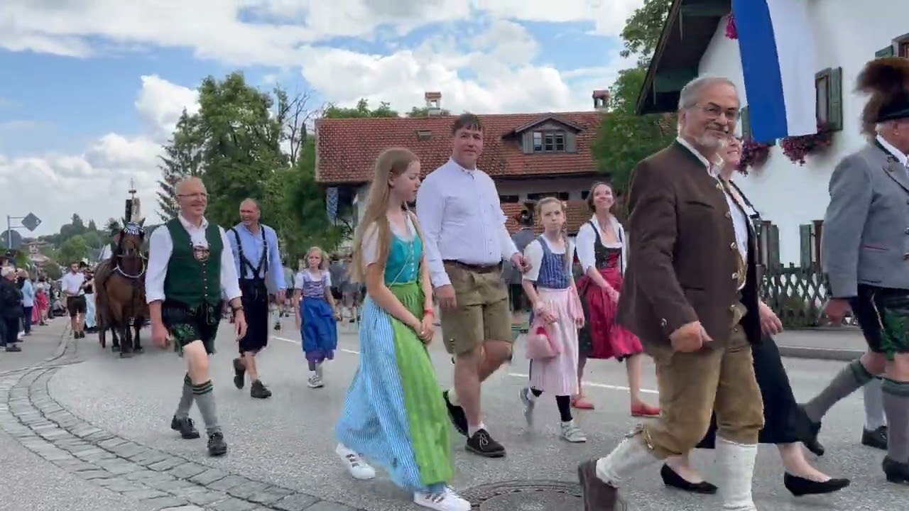 93  Loisachgaufest Trachtenumzug Hohenschäftlarn