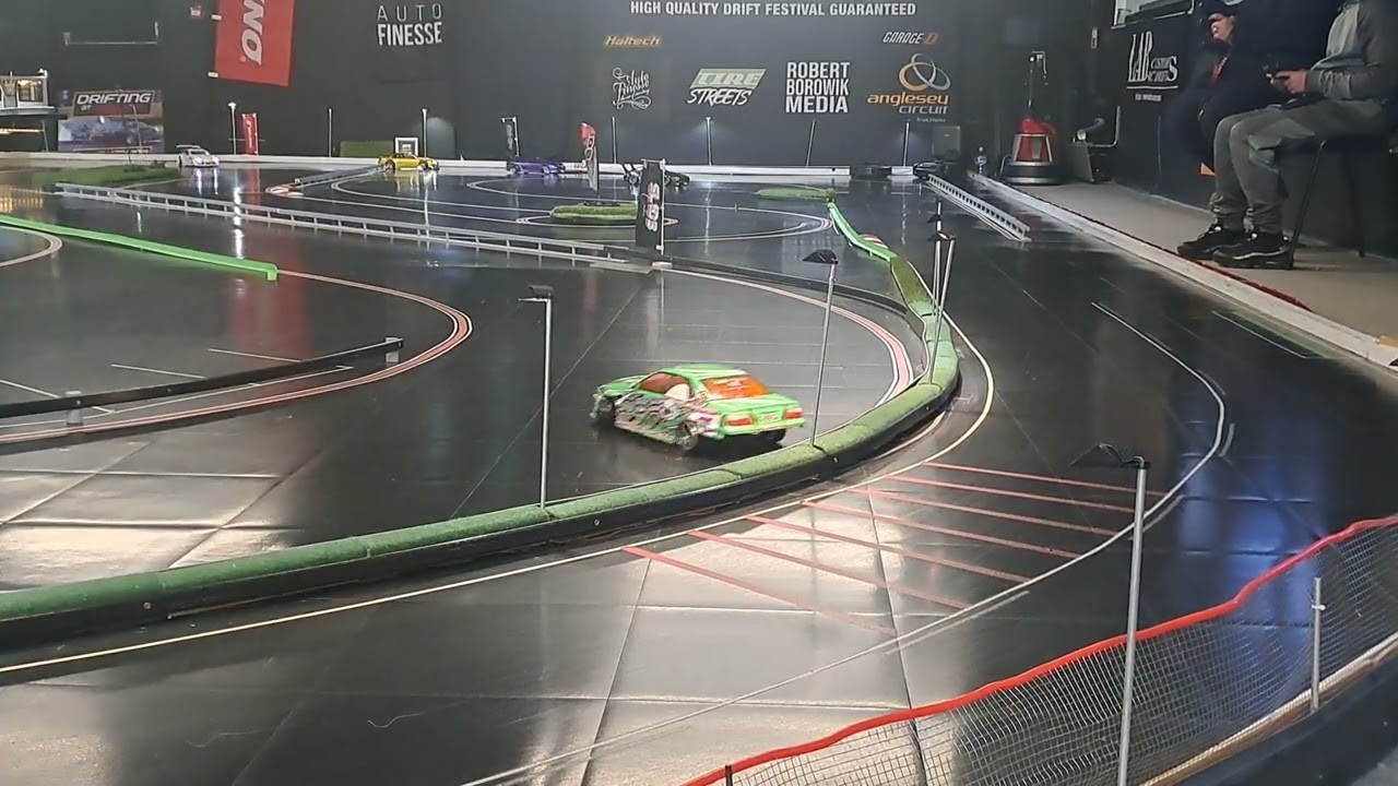 Slide house drifting 1