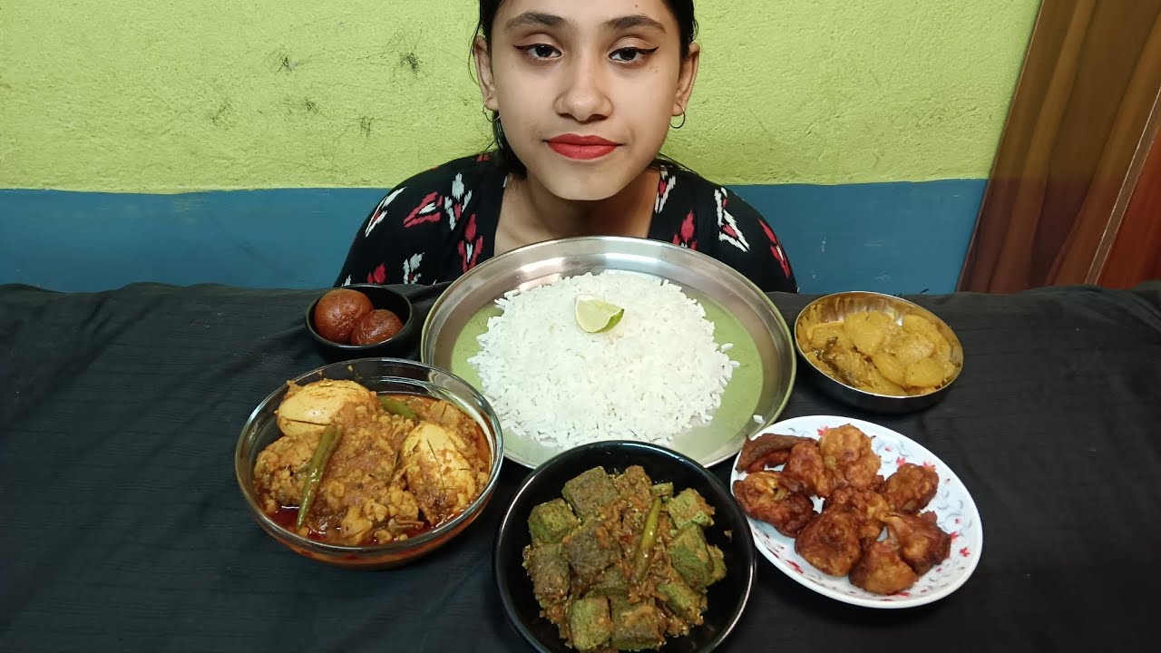 EATING SHOW - RICE(BHAT), PEPE GHONTO,FULKOPI POKORA, DHANIYA EGG BHAPA, FULKOPI DIM RECIPE, MISHTI 
