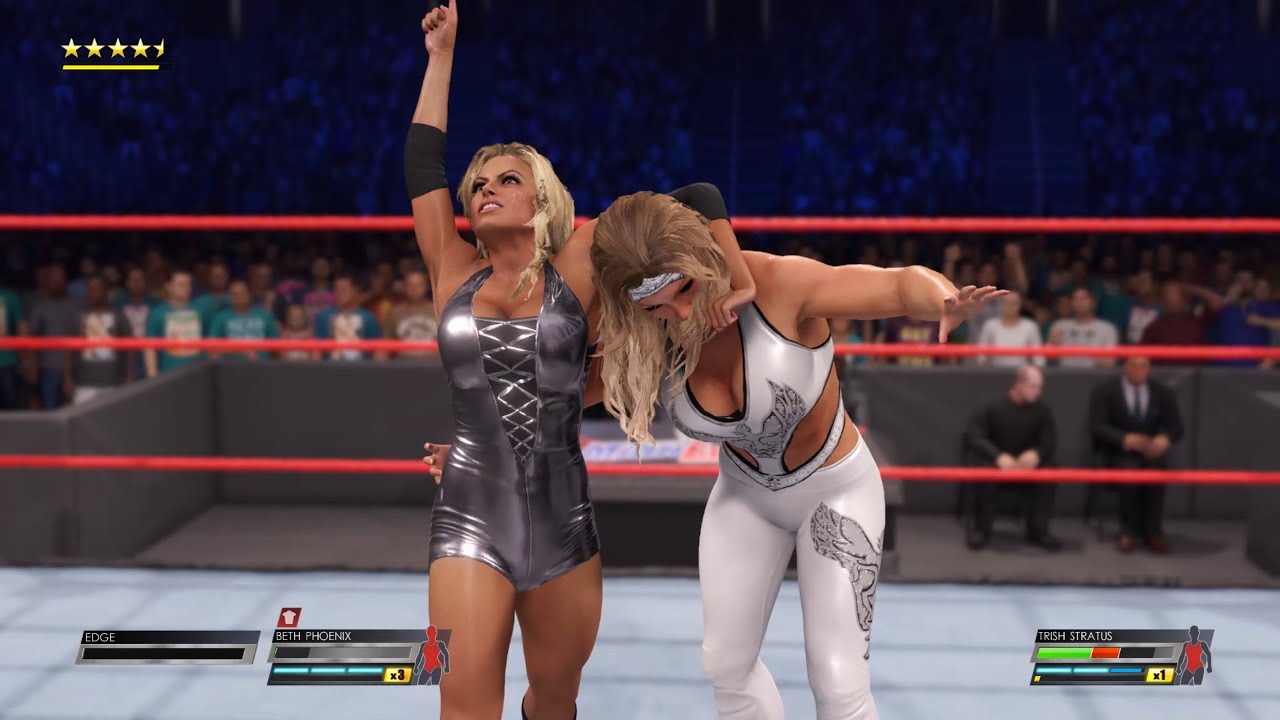 Trish Stratus vs Beth Phoenix (WWE Women's Championship) - WWE 2K22