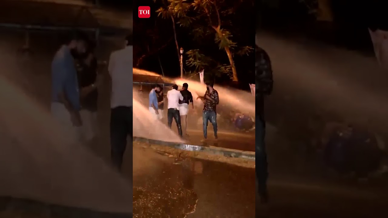 Kerala Student Protest: Viral Video Of Water Cannons Sparks Political Debate | #NEET #studentprotest