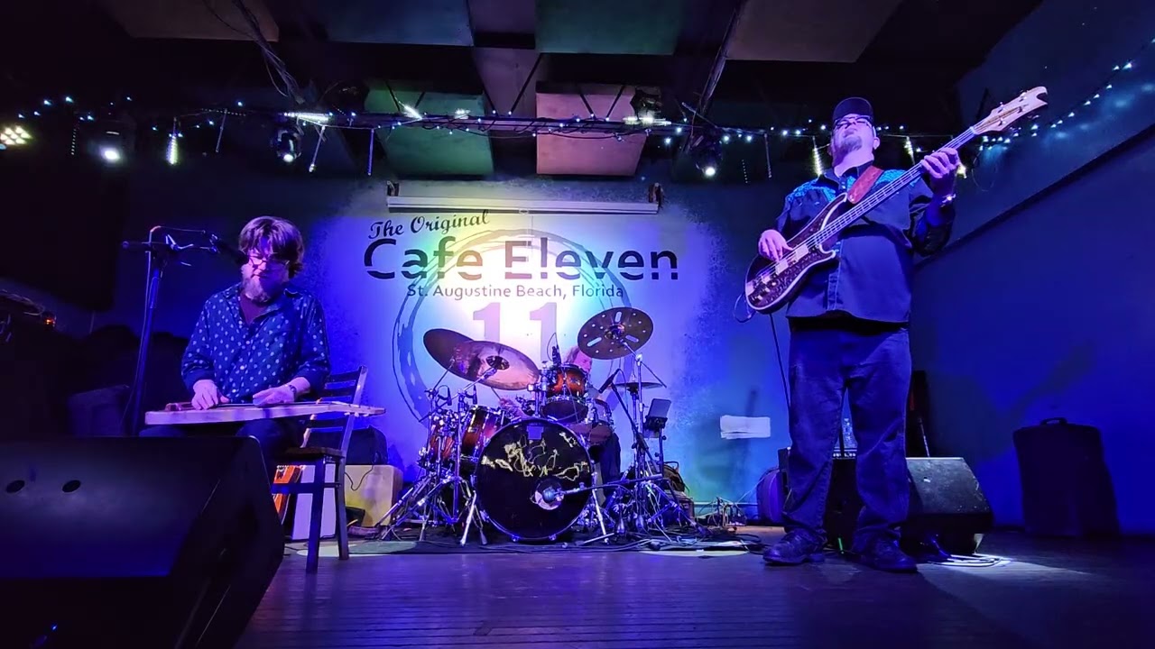Damon Fowler at Cafe Eleven 