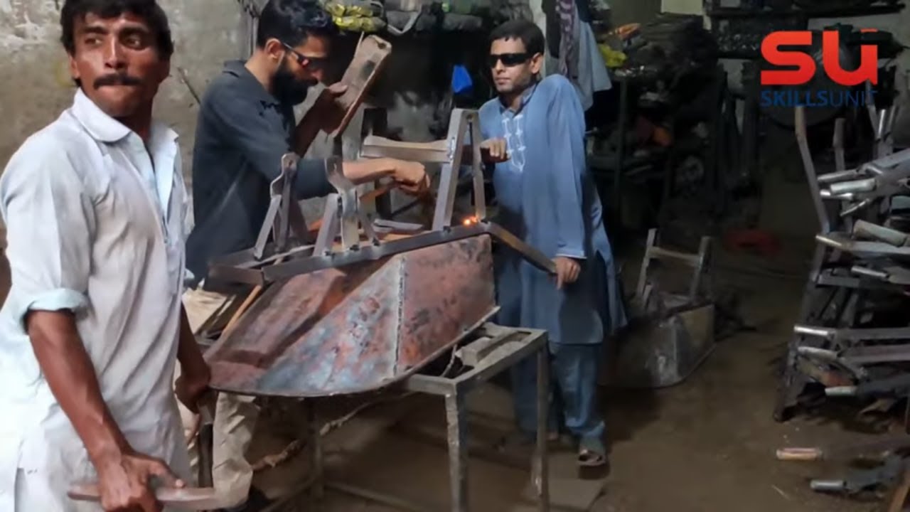 How Wheelbarrows are Making with Simple Technique