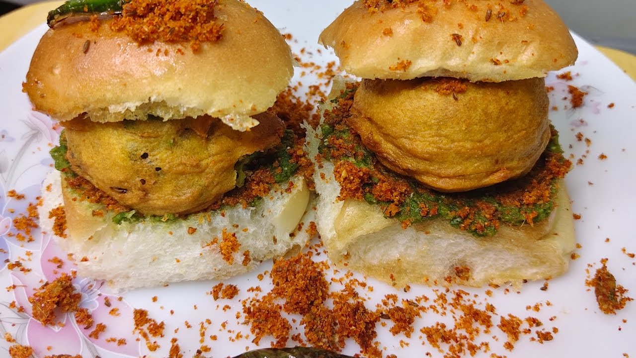 Mumbai style vada pav मुंबई की सीक्रेट वडा पाव रेसिपी-साथ में लाल सुखा चटनी Vada pav recipe
