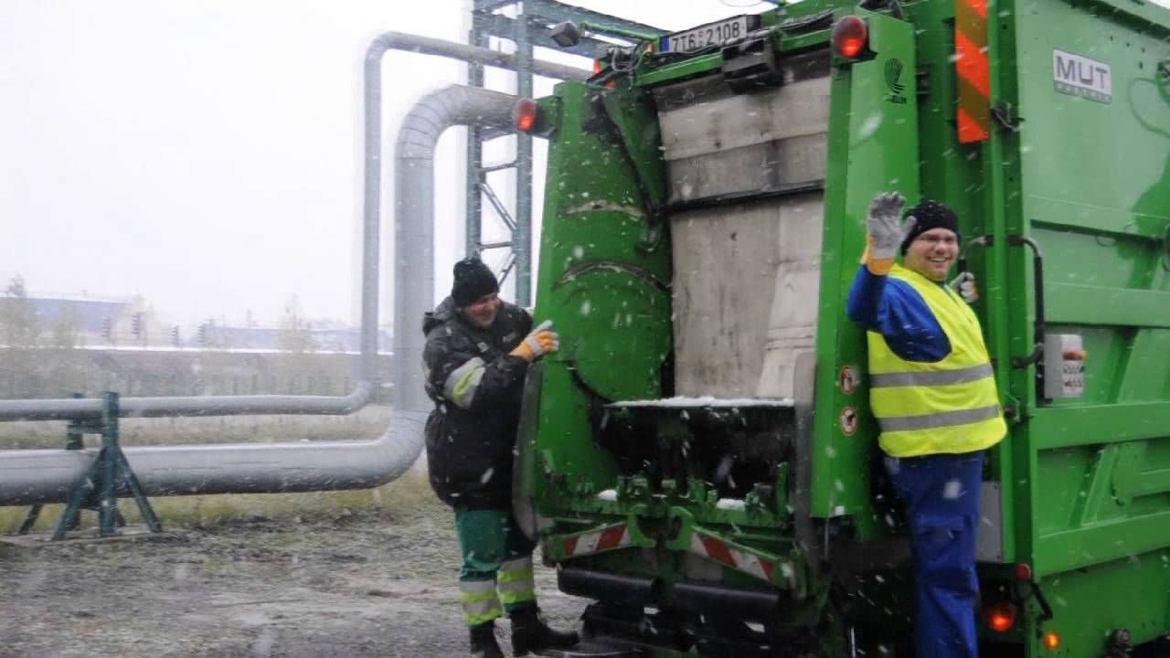 OLDA - VYMĚŇ SI SVŮJ JOB NA KISS MORAVA