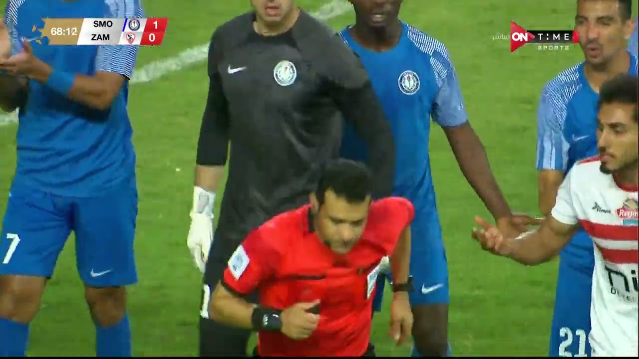 بعد العودة للـ VAR الحكم محمود البنا يلغي ركلة جزاء لفريق الزمالك أمام سموحة بدوري نايل