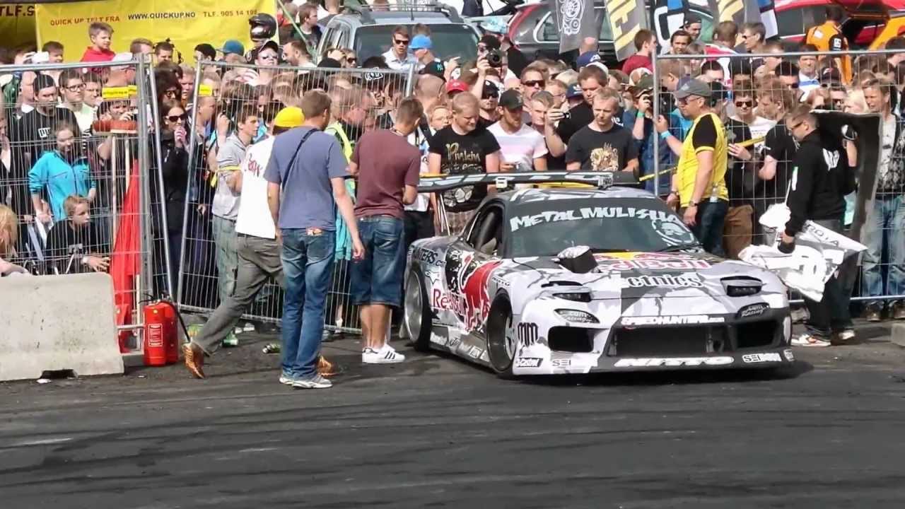 Mad Mike burnout @ Gatebil 2012