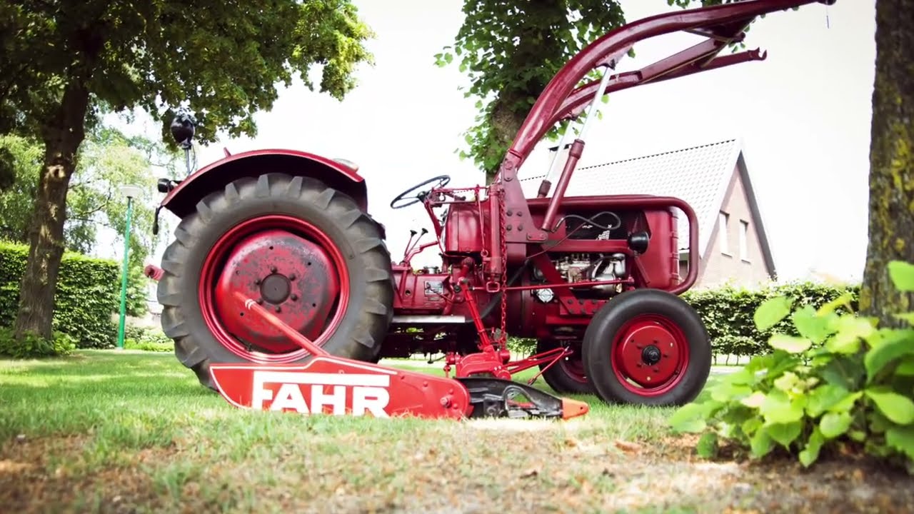 Fahr D177s traktor Mercedes OM636 motor Messerbalken Mähwerk Balkenmäher im Einsatz